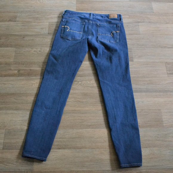 American Eagle Medium Wash Skinny Jegging Jean Size 8 Long - Picture 4 of 5